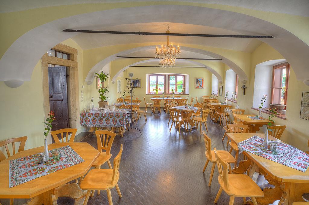 unser rosa Haus für Sie Rust Habitación foto