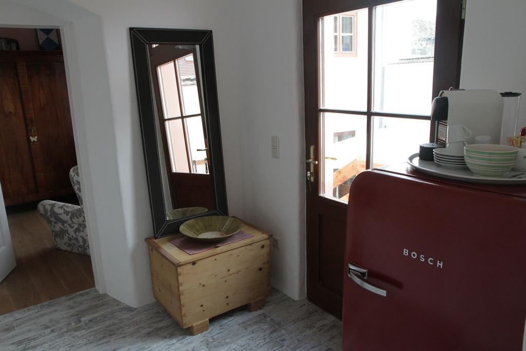 unser rosa Haus für Sie Rust Habitación foto
